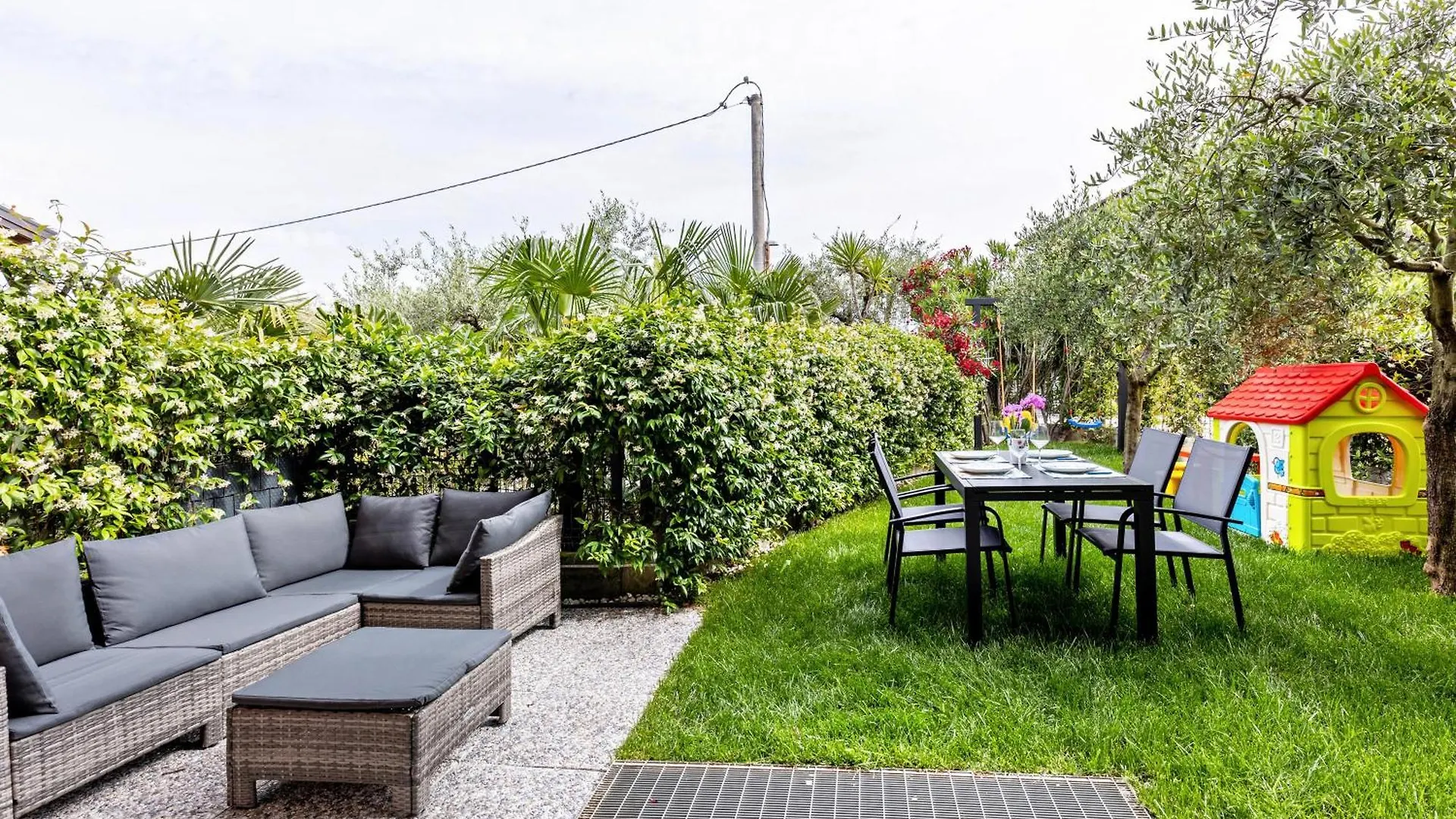 Apartament Bluemoon -Luminoso Apt Con Piscina Lazise